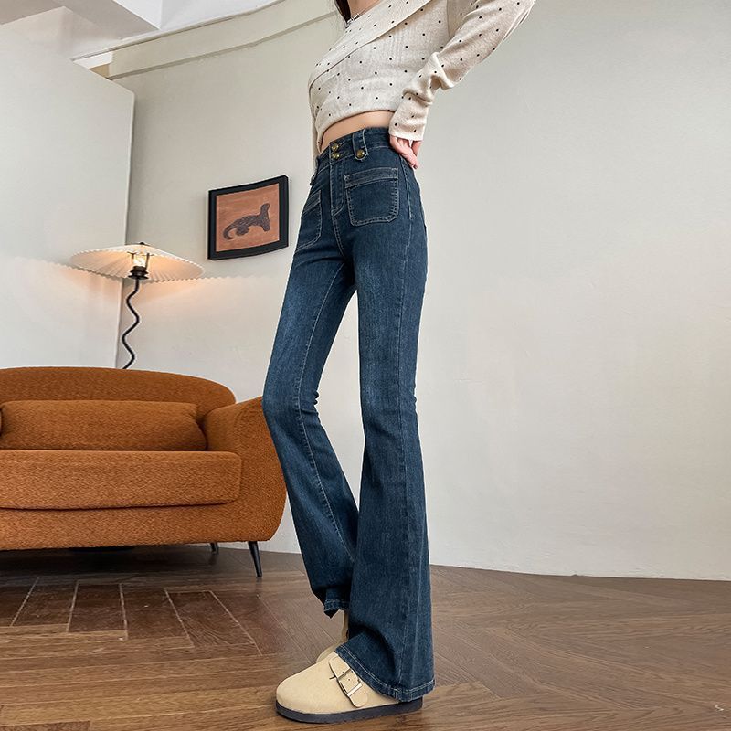 High-waisted, Slightly Flared Jeans for Women In Spring and Autumn New Style Slim Fit and Elastic Small Retro Bell-bottom Pants