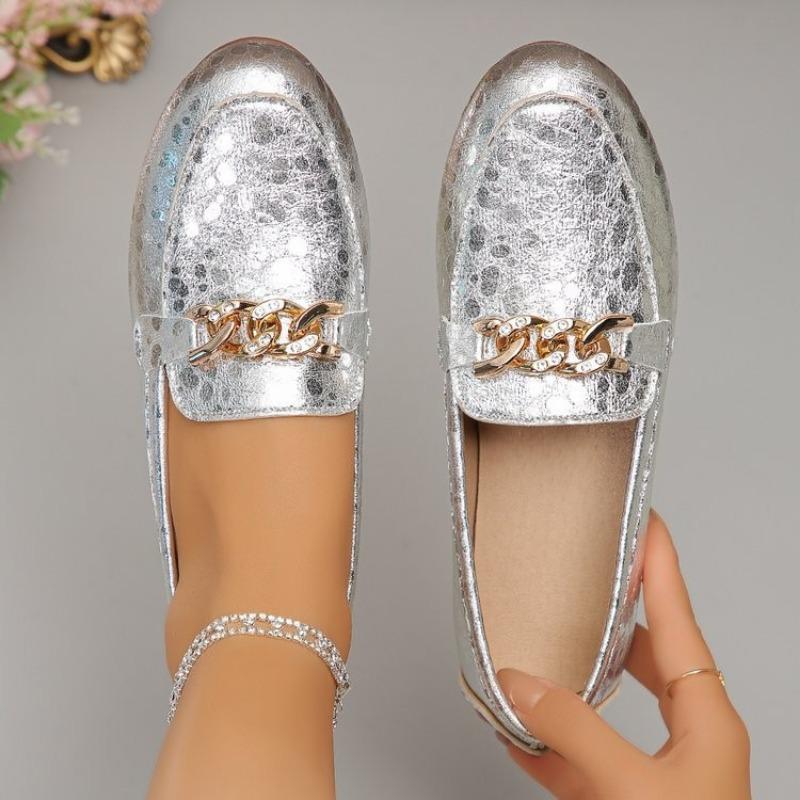 Large Size Doudou Shoes Women's Spring and Autumn New Round Head Metal Buckle Shallow Mouth Comfortable Flat Bottom Women's Casual Shoes