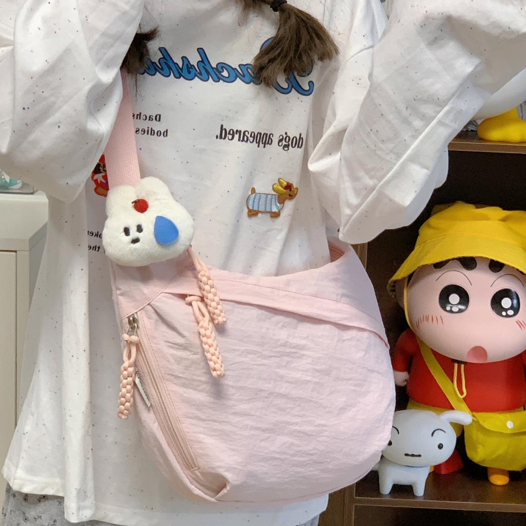 2025 nova bolsa de ombro estilo ins de nylon anti-respingos, bolsa mensageiro tipo dumpling, bolsa feminina para uso diário, trabalho, lazer