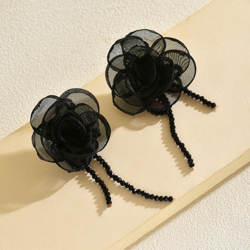 New Niche Light Luxury High-end Fabric Rose Flower Earrings Women's Retro Exaggerated Black Fringed Earrings