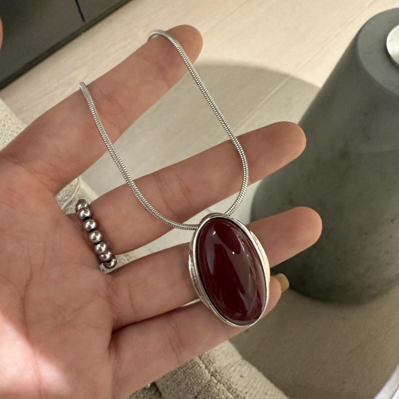 Fashion Jewelry Vintage Temperament Oval Pendant Necklace For Women Party Gifts Simply Design Accessories