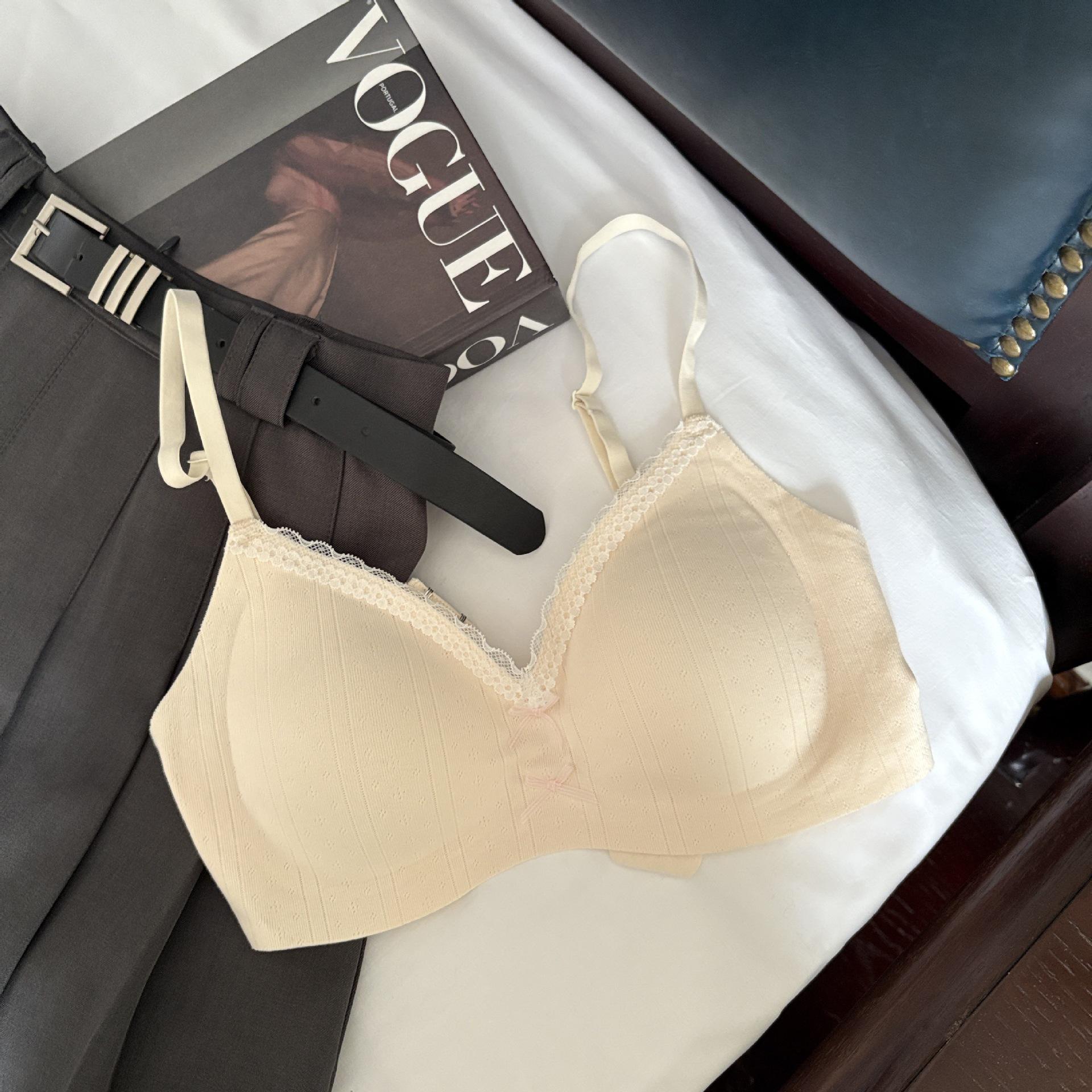 

Тонкий кружевной бюстгальтер с V-образным вырезом, цветочный, бесшовный, пуш-ап, для маленькой груди - без косточек, боковая поддержка L (36/80AB)