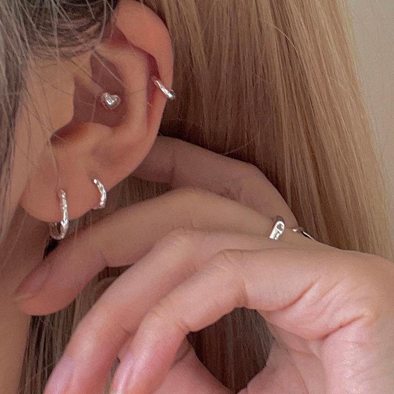 High-End Irregular Ear Cuffs: Trendy, Cold Style Fashion Accessories for Women