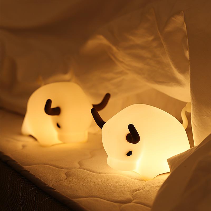 Modern USB Rechargeable LED Night Light Warm White Silicone Tabletop Bull Lamp Kids Bedroom Decor Home Sleep Plug-In Sensor Tap