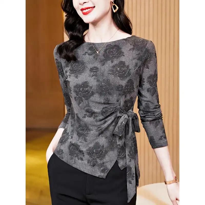 

Темпераментний топ з сітки з принтом та коміром на одне плече, жіноча сорочка з довгим рукавом для осені, нова мода, сорочка з мереживом та гарячими діамантами L сірий колір