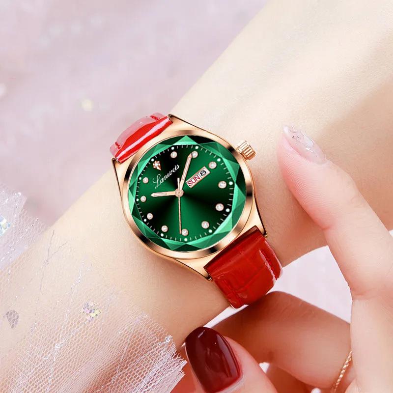 Diamond-Shaped Women's Quartz Watch with Leather Strap, Waterproof, and Suitable for Students and Couples.