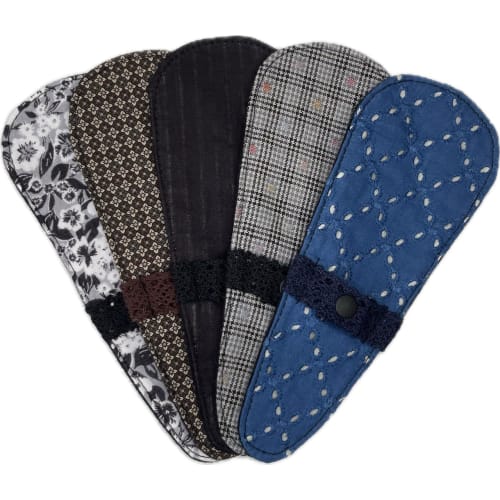 Sweet Cotton Discharge Cloth Pads and T-Backs (5-Pack) (Maruto)