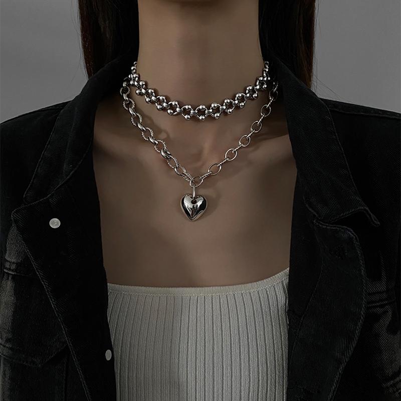 Punk Handmade Hollow Steel Ball Titanium Steel Necklace Men Women New Hip hop Design Sense Clavicle Chain Accessories