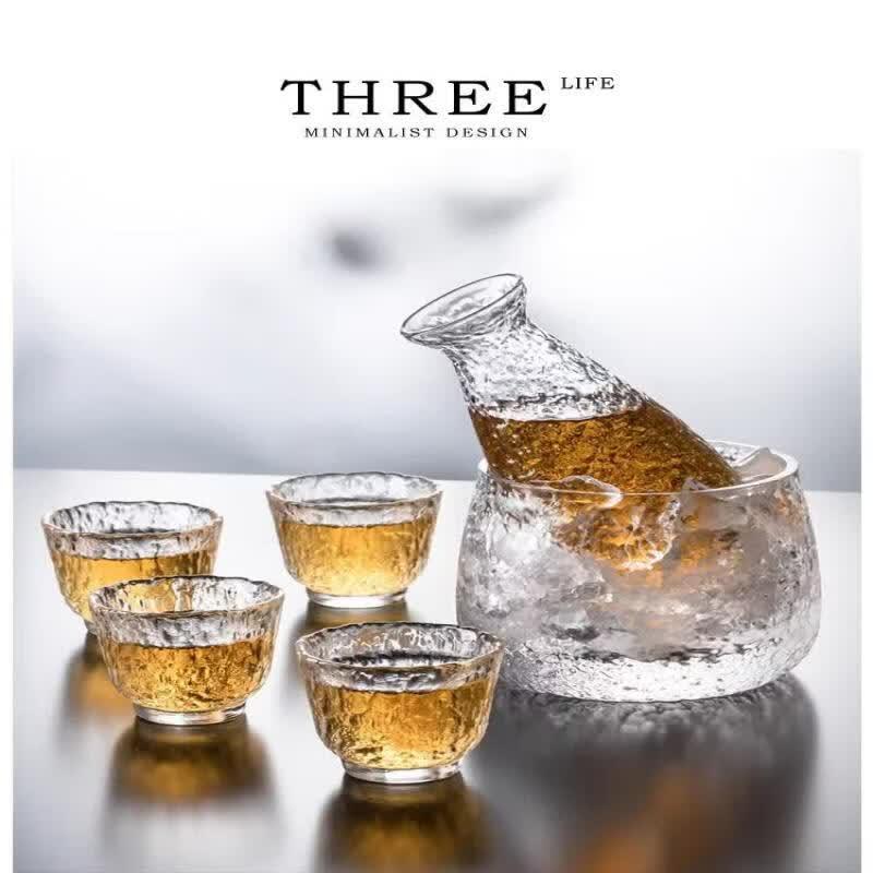 Japanese Style Sake and Baijiu Serving Set