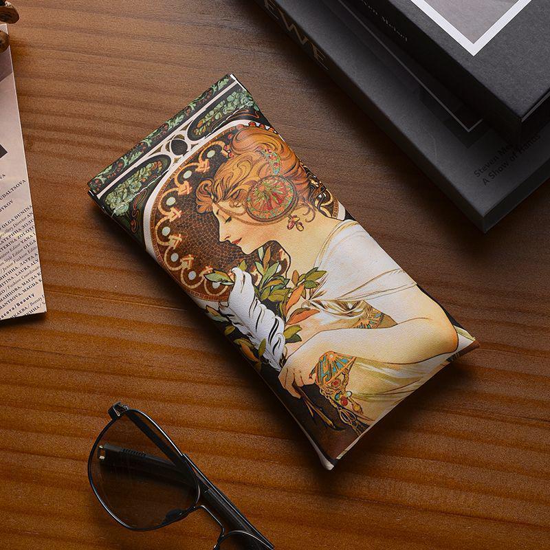 Leather Automatic Closing Glasses Case - Portable Spring Clip Storage for Sunglasses & Myopia Glasses