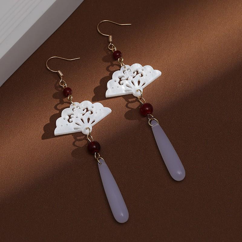 Boucles d'oreilles gland perle en forme d'éventail:  Pendentif Boucle de Paix Style Chinois Rétro pour Costumes Hanfu