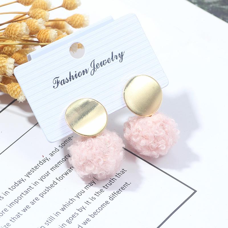 Fashion Creative Hairball Stud Earrings, Simple And Cute Rolled Lamb Teddy Wool Earrings