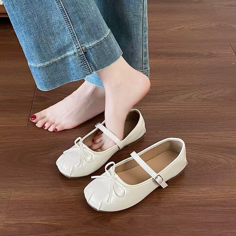 Bow silver single shoes women s autumn new ballet flats Mary Jane small leather shoes 35 2497₽