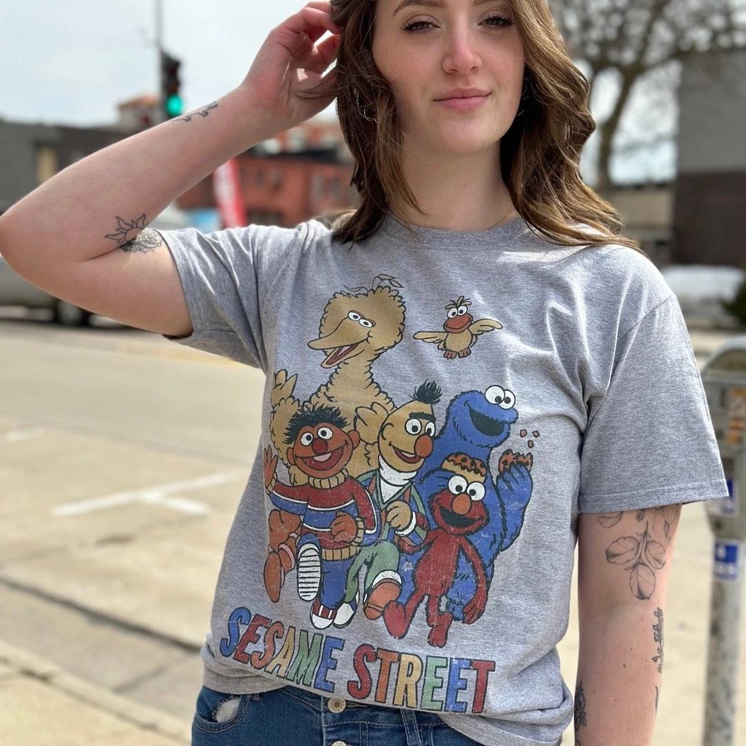 SESAME STREET GROUP Adult Unisex T-Shirt Big Bird Cookie Monster SM-3XL L