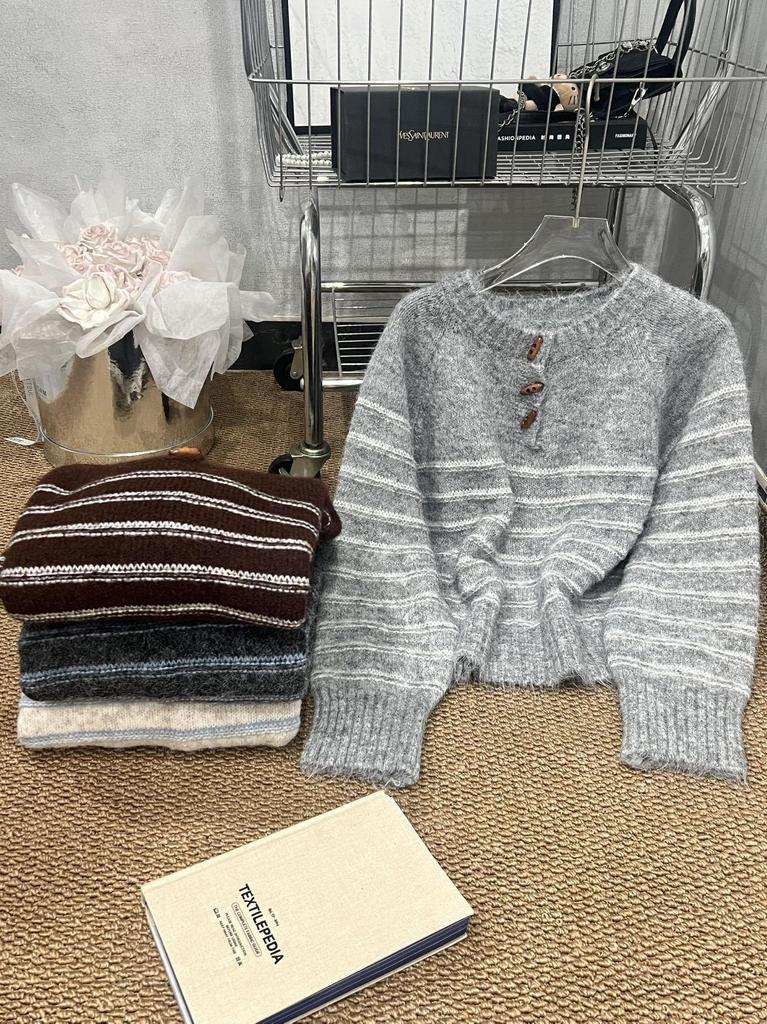 Women's Korean Style Retro Color Block Stripe Knitwear - Soft, Sticky, Round Neck, Loose Fit for Autumn/Winter