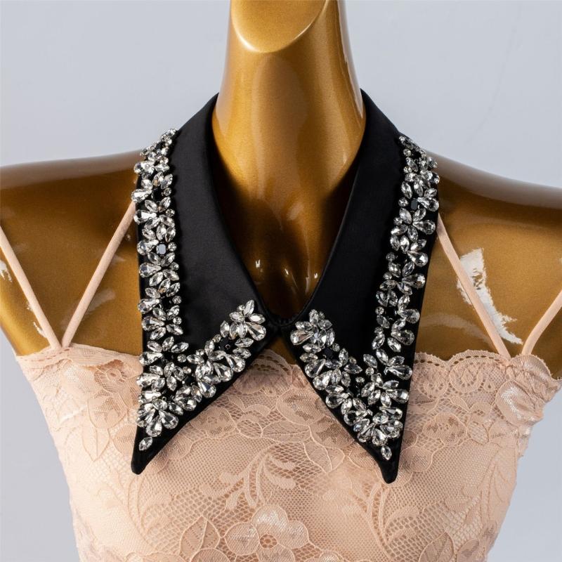 Strass-verzierter bequemer Polyester-Faux-Kragen für Geschäftsveranstaltungen und Abendanlässe