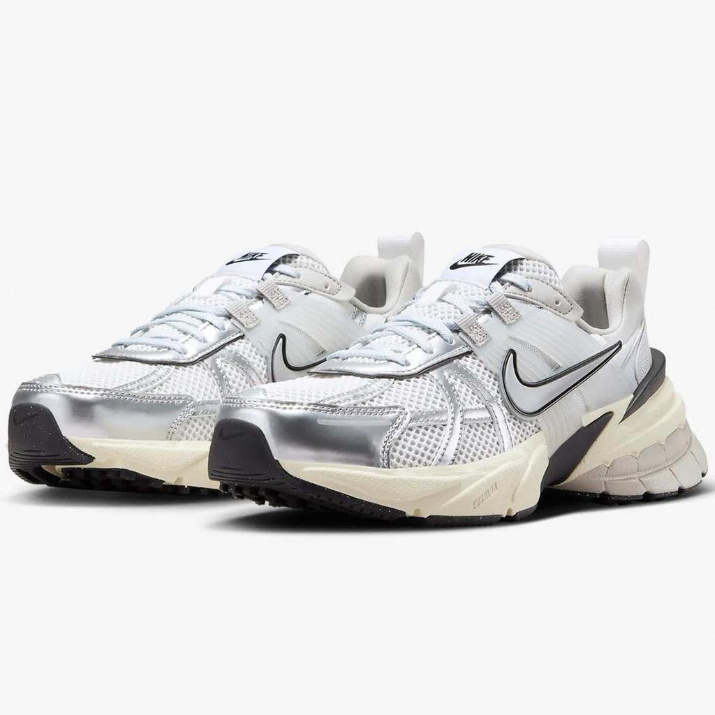 Nike V2K Summit Iron Authentic Nike Japan Size Run, White/Pure Platinum/Light All/Metallic Silver, FD0736-100, Product, 23.0cm