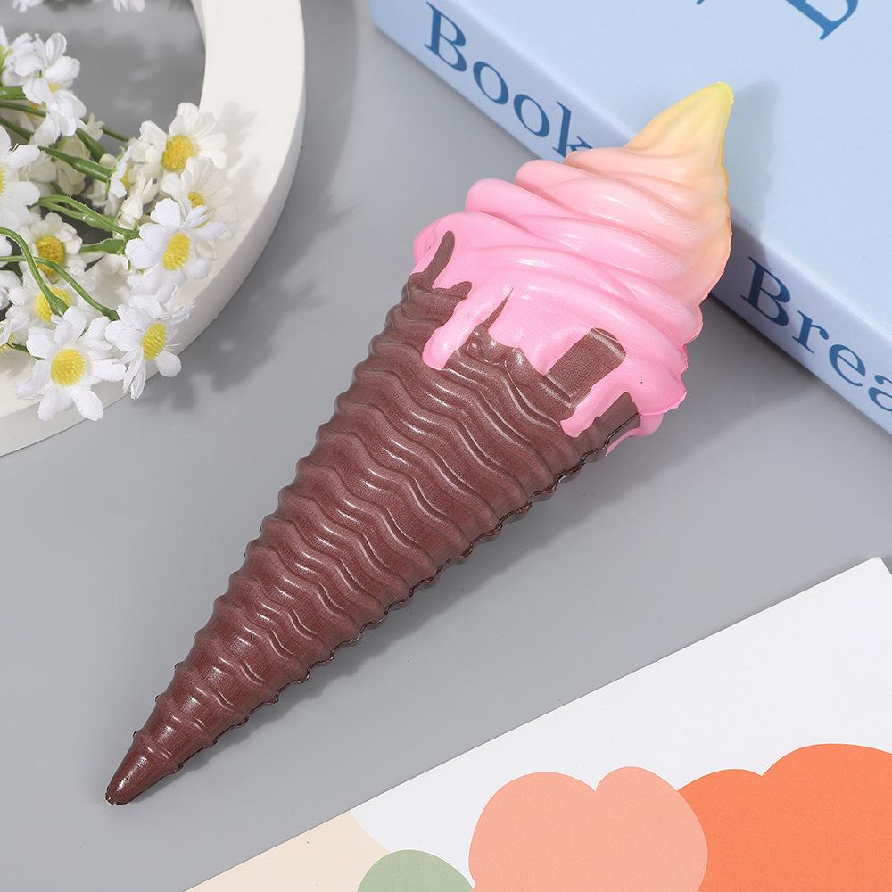 Кольорове морозиво Сквіші Повільно піднімається М'яка Креативна Іграшка-стискалка Симуляція Зняття Стресу Веселий Різдвяний Подарунок Іграшка для Дітей