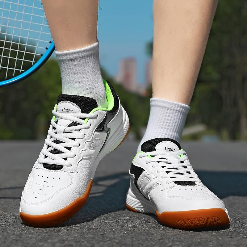 Badminton Shoes New Light Casual Non-slip Large Size Table Tennis Wear-resistant Sneakers Professional Training Tennis Sneakers