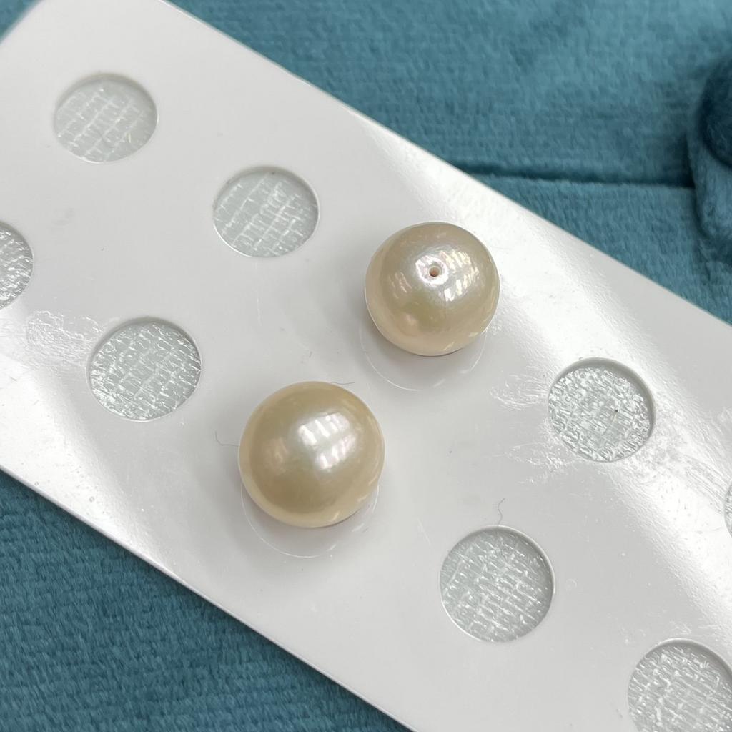 2Pcs/Pack Natural Freshwater Pearl Half Drilled Round Beads 12-13mm White, Pink Loose Pearls for DIY Jewelry Making Earring Pendant Crafts