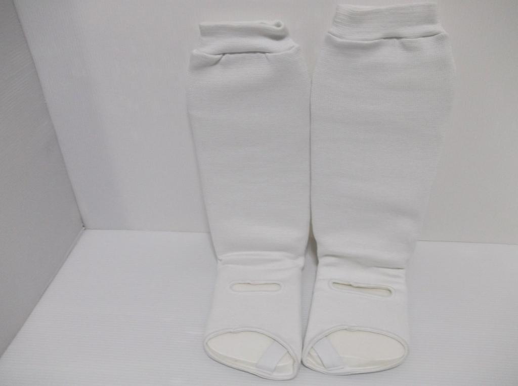 Leg Support New Type White M-WORLD (M)