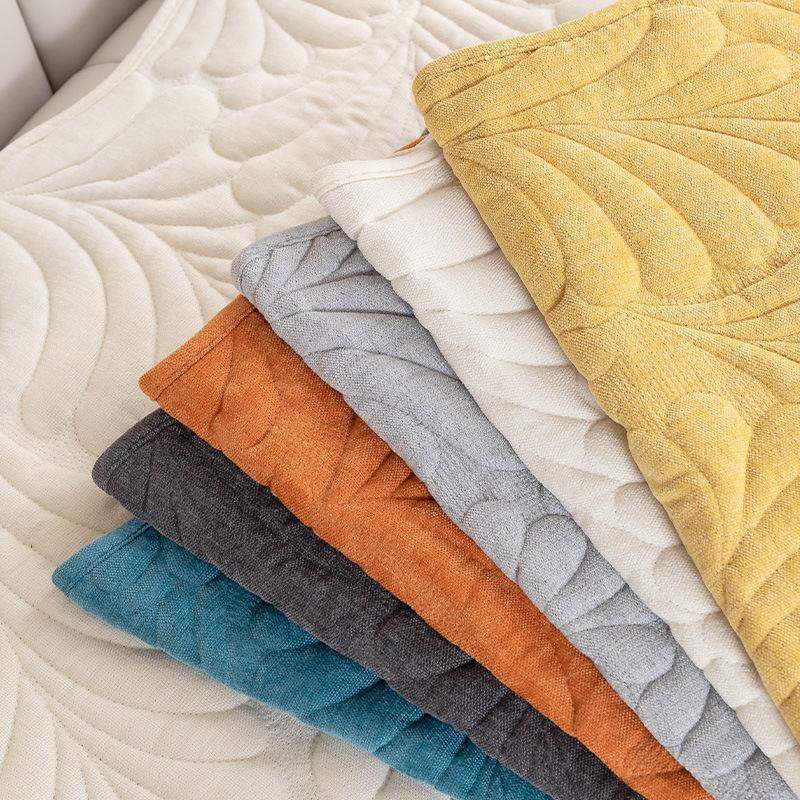 Nordic Style Thick Sofa Cushion Quilted Sofa Towel Anti Slip Dirt Resistant Cat Scratch Resistant Couch Mat Banana Leaf Pattern Slipcover 1PCS