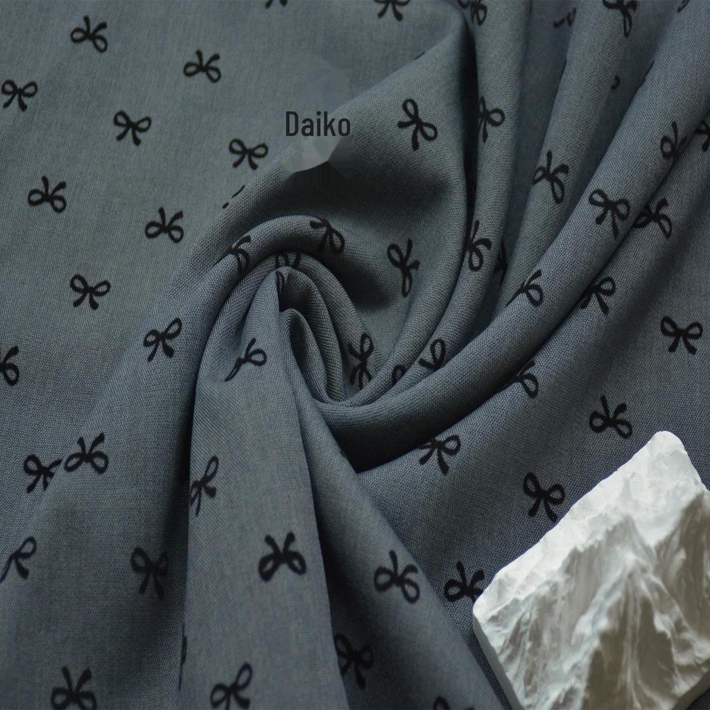 Lässige Mode Damenstoff: Gewebt Einfarbig Schleife Herz Punkt & Pflaumenblüte Beflockung für Haarschmuck