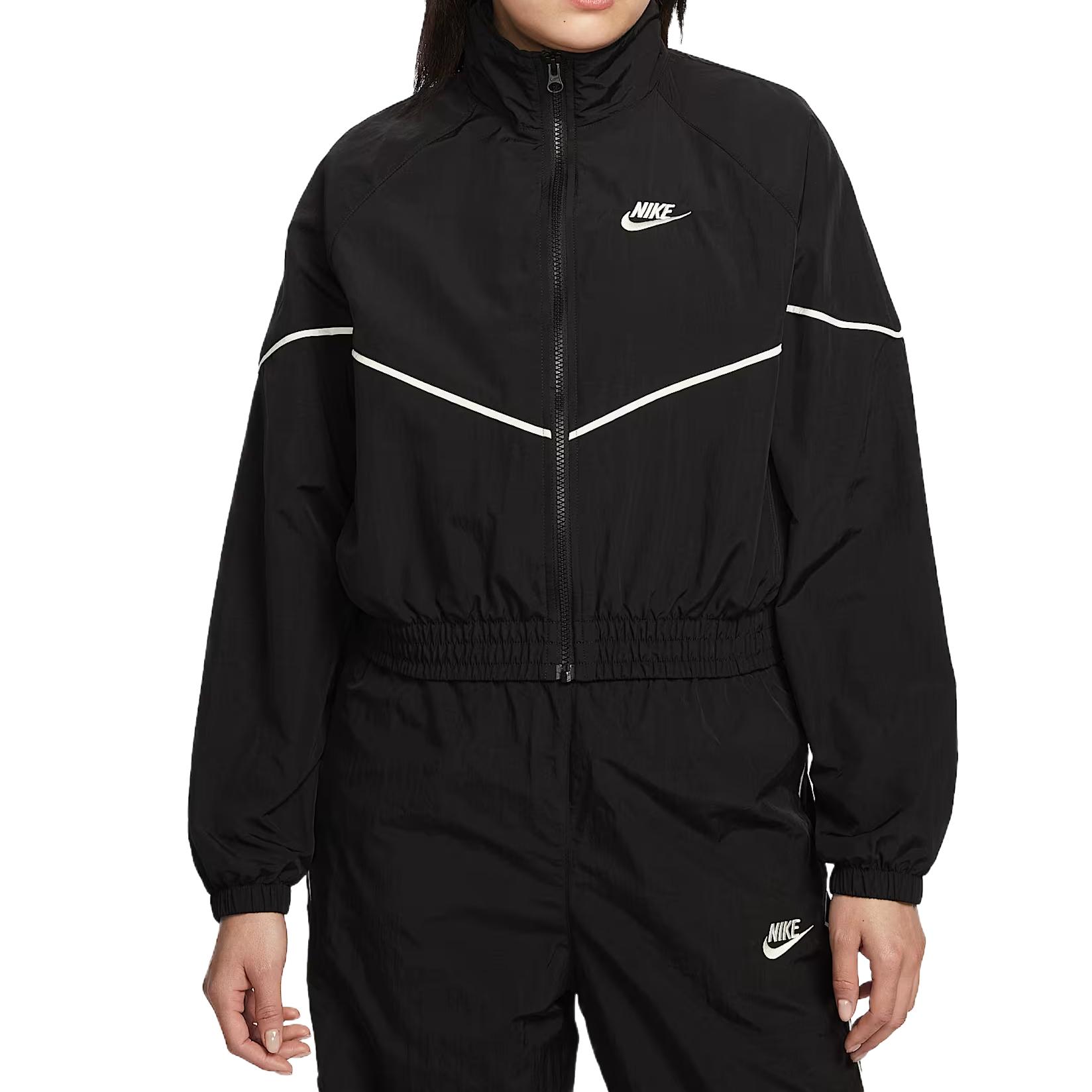 Nike Sportswear Windrunner Woven Lightweight Short Jacket Women Jackets IM8028011 S