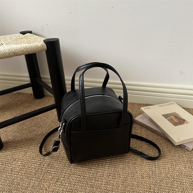 2026 Summer Women's Versatile Casual Mini Bag - Trendy Handheld Shoulder Bag