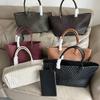 2024 Cross-border New Hand-knitted Women's Bag Large-capacity Commuting Tote All-matching Portable One-shoulder Underarm