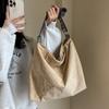 Taschen Damen Neue Herbst- und Winter-Canvas-Taschen Umhängetaschen Pendler Studenten Klasse Große Kapazität Damen-Taschen Taschen