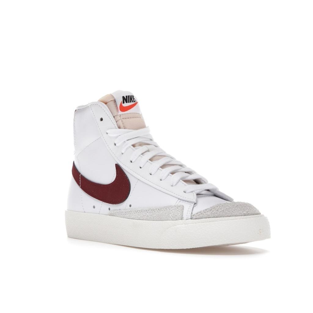 Nike Blazer Mid 77 Vintage White Team Red Unisex Sneakers Sail BQ6806-111