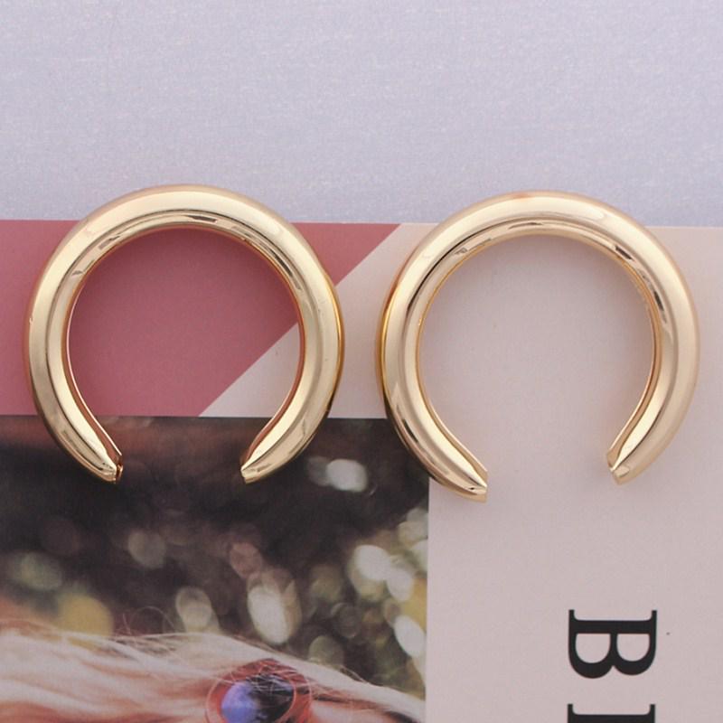 

Fashion Unique Round Metal Hanging Dangle Earrings For Women Vintage Geometric Statement Drop Earrings Zircon