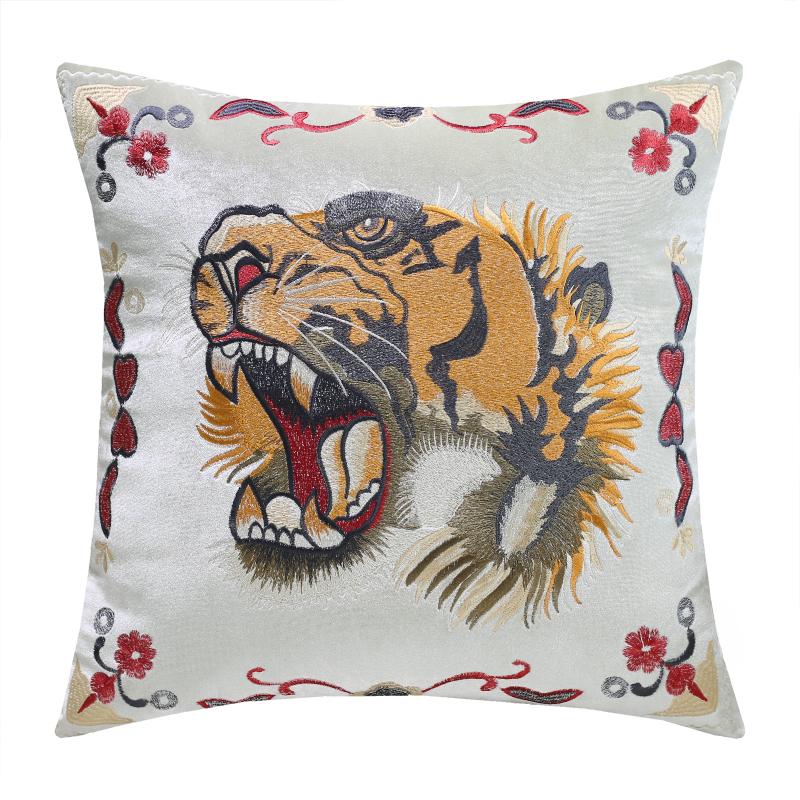 Tiger Head Embroidered Pillow Cover American Retro High Quality Cushion Cover Pillows Decor Home