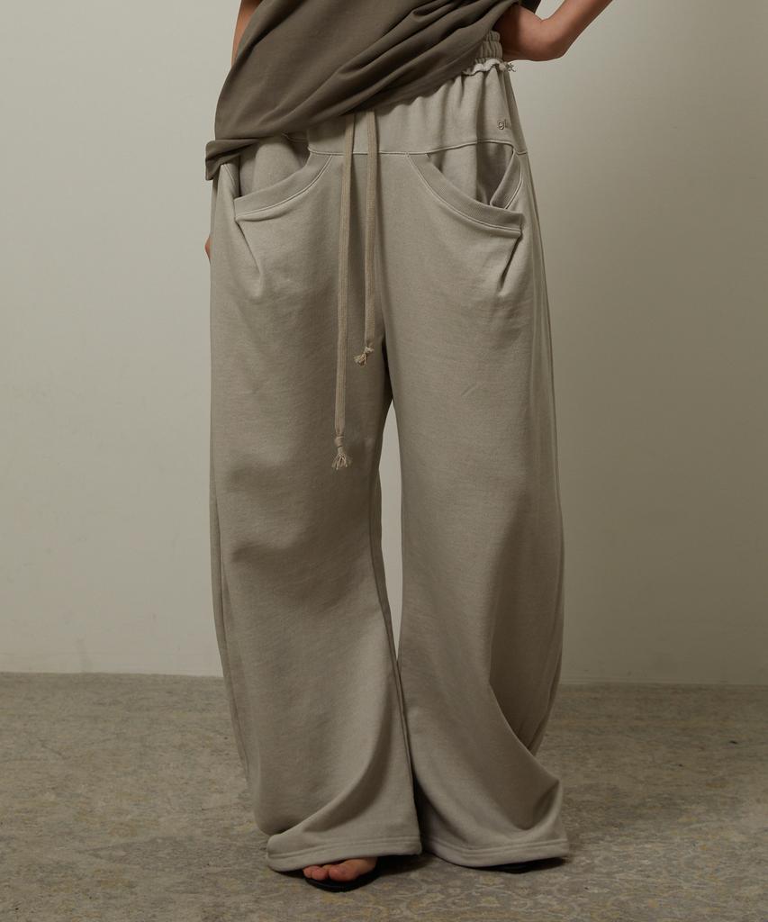 Gimeo Drop Pocket Sweatpants Beige
