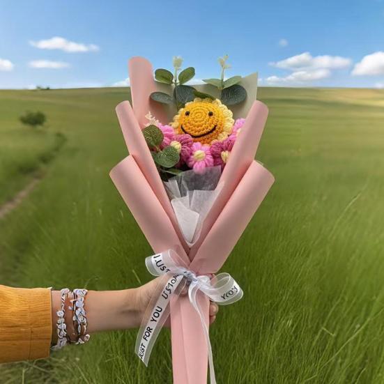 Crochet Flower Bouquet Handmade Knitted Positive Sunflower Artificial Yarn Flower Bouquet Gift for Mother's Day Valentine's Day Anniversary