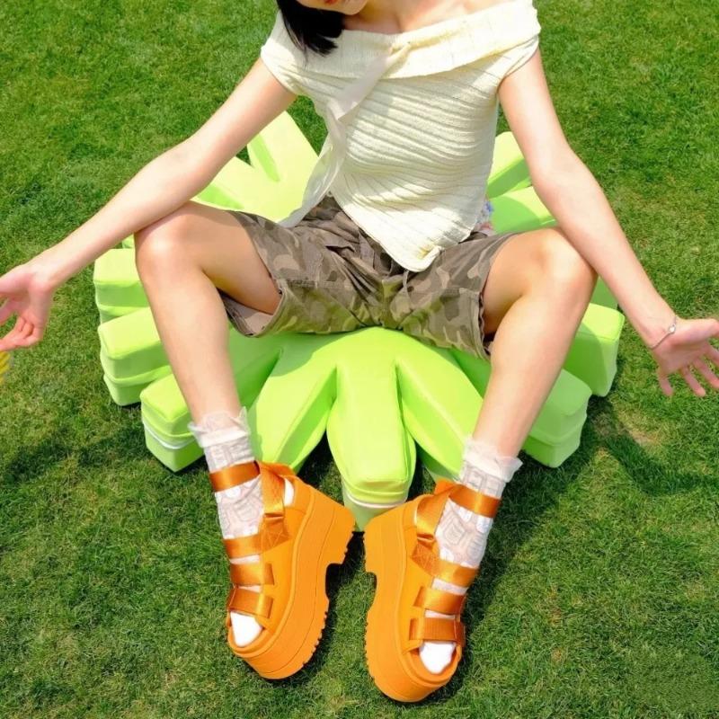 Hohe Plateausandalen Damen Sommer Versteckter Keilabsatz Lässige Mules Schuhe Draußen Strand Pantoffel Atmungsaktiv Klobige Sneaker