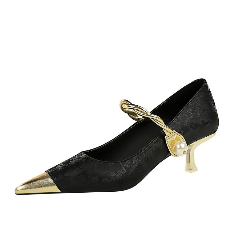 Fashion Retro Style Metal Mid Heel Splicingd Color Matching Single Shoe Temperament Mary Jane Pearl Chain Banquet Commuter Women Shoes