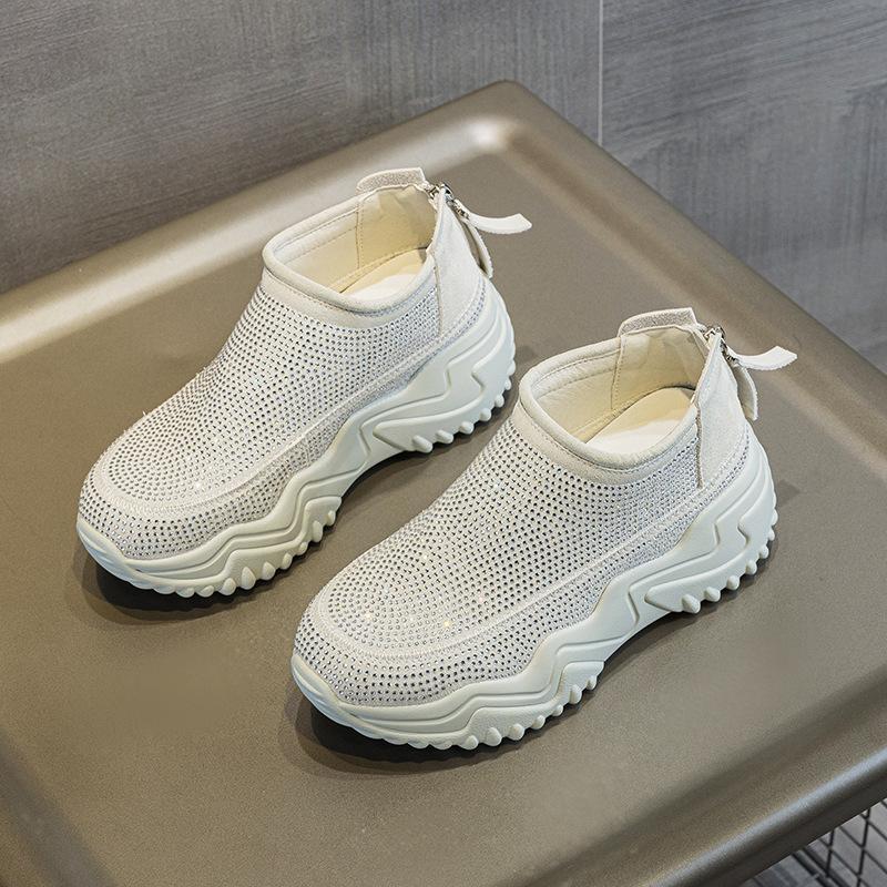 

2025 summer new outer wear popular thick-soled small bag head sandals women s height increase hollow hole sports white shoes 39 бежевый