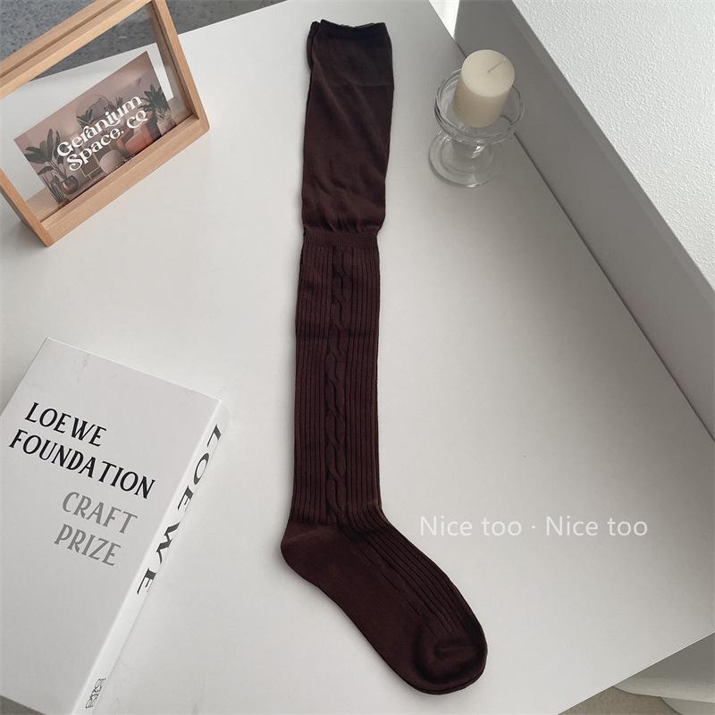 Autumn And Winter Knee Socks Calf Socks Women'S Thigh Socks Ins Korean Wear Twist Pattern High Tube Socks Beautiful Leg Stacking Socks