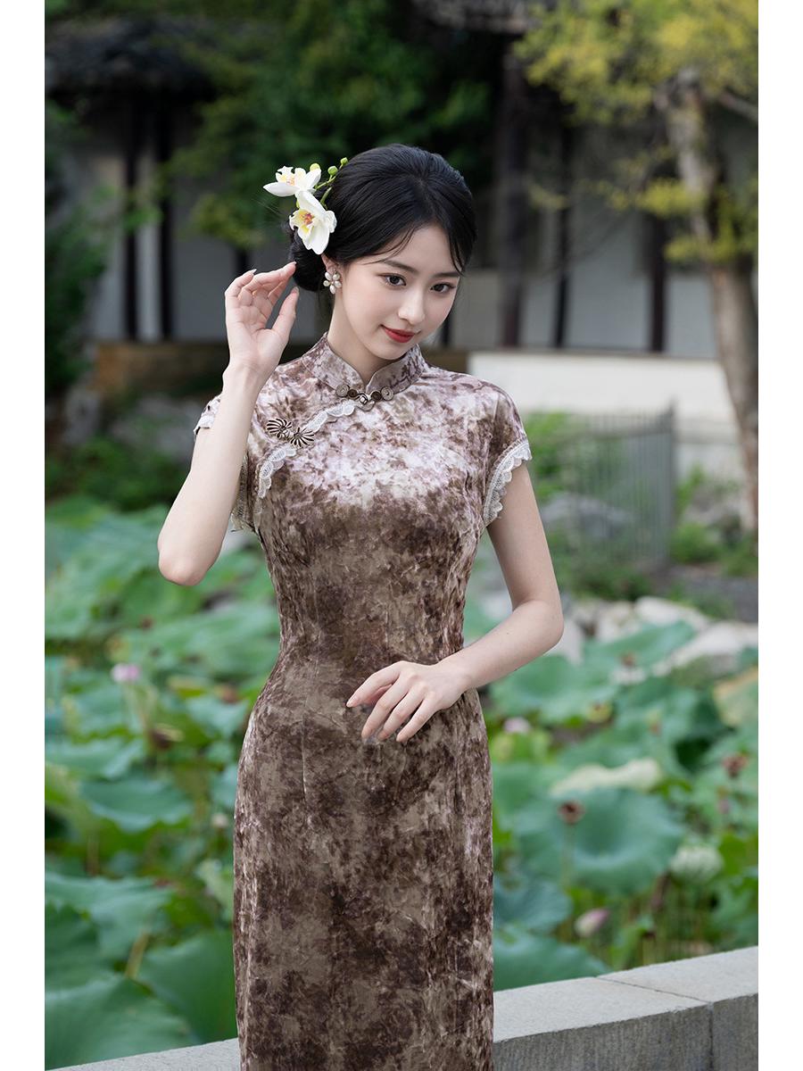 

Платье Ципао из эластичного бархата без рукавов большого размера - Коллекция Осень 2025 4XL