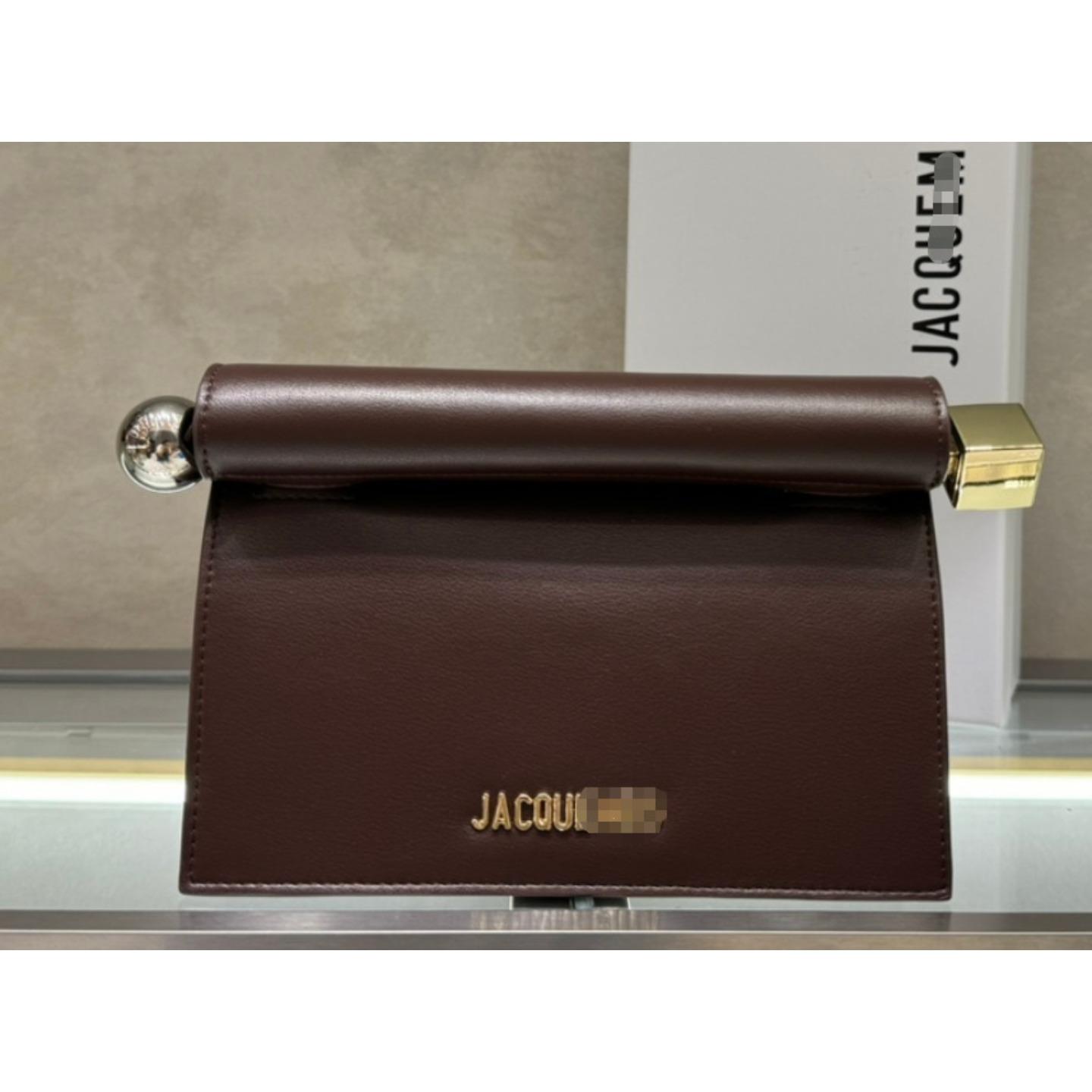 Натуральная кожа Jacque2025 Блестящая квадратная сумка через плечо Small size 20x7x14 коричневый 11400₽