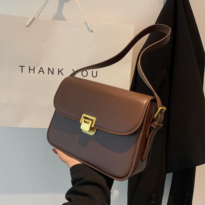 IELGY Women s bag solid color simple Crossbody all-matching shoulder fashion chain leather square bag