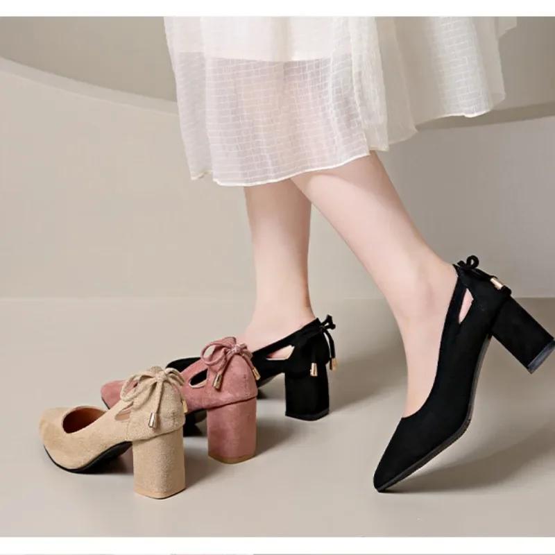 Fashion Closed Pointed Toe Pumps Anti Slip Fashion Court Shoes with Bow Classic Chunky Heels Pumps Comfortable for Party Vacation
