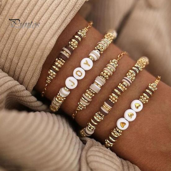 

2414 шт., набор для изготовления браслетов из глиняных бусин, 6 цветов с бусинами в виде букв, невыцветающие универсальные бусины из мягкой глины для изготовления ювелирных изделий Sets