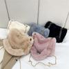 Fashi Women Fluffy Shoulder Bags Female Winter Chain Underarm Bag Solid Color Handbag Soft Plush Handle Bag