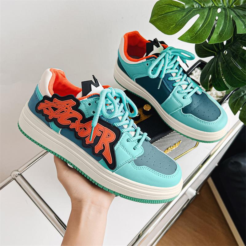 Fashion 2024 Men's Fashionable Color Blocked Lace Up Comfortable Retro Thick Sole Non Slip Casual Sports Shoes