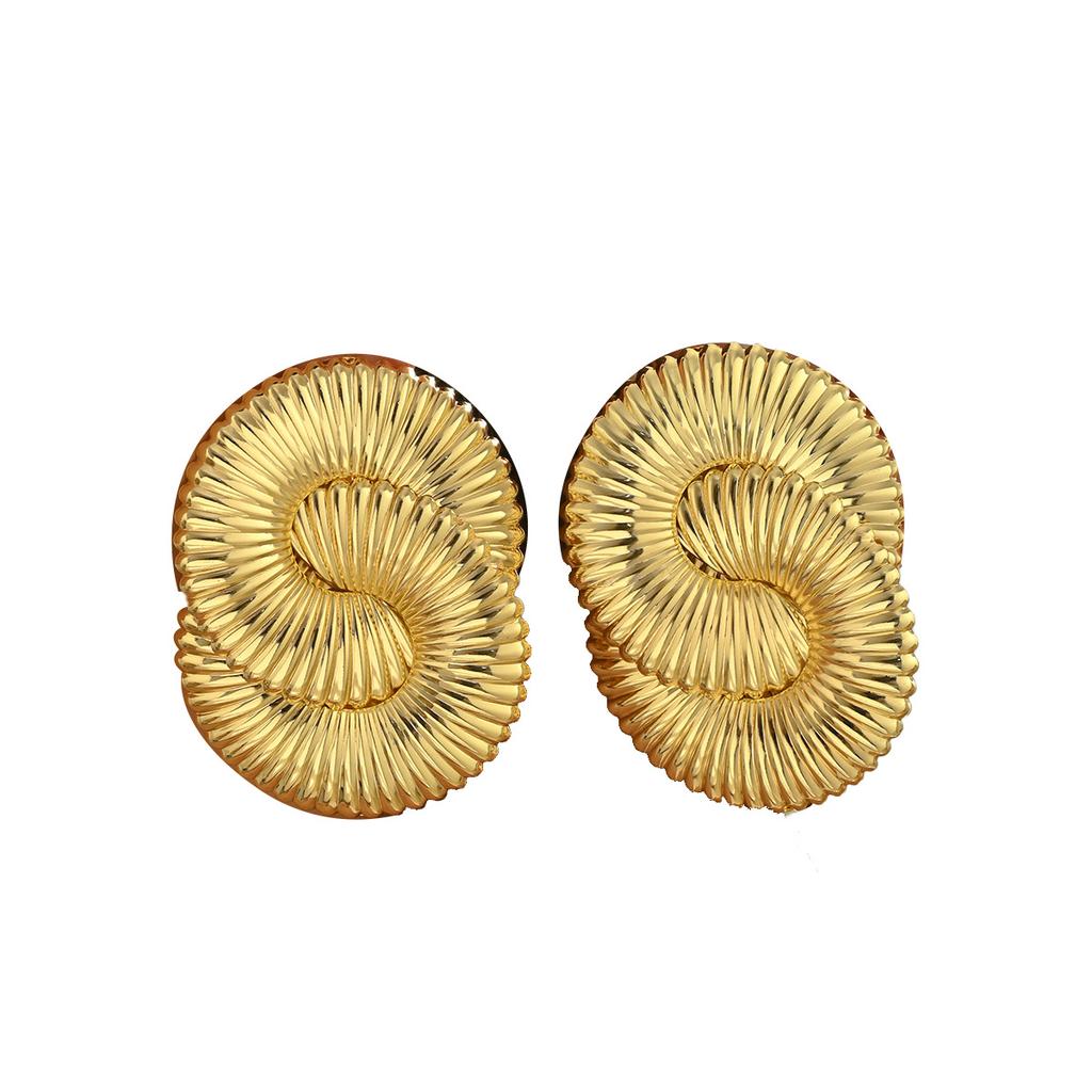Metal style jewelry, niche exaggerated curved design earrings, versatile high-end stud earrings, women's earrings