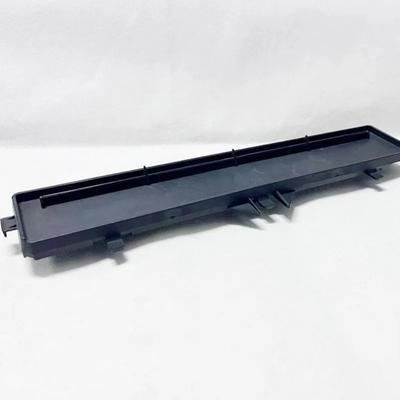 Car Air Conditioning Dust Filter Cover Plastic Material Stable Characteristics OEM Part Number 5Q0819422 Air Filter Cover