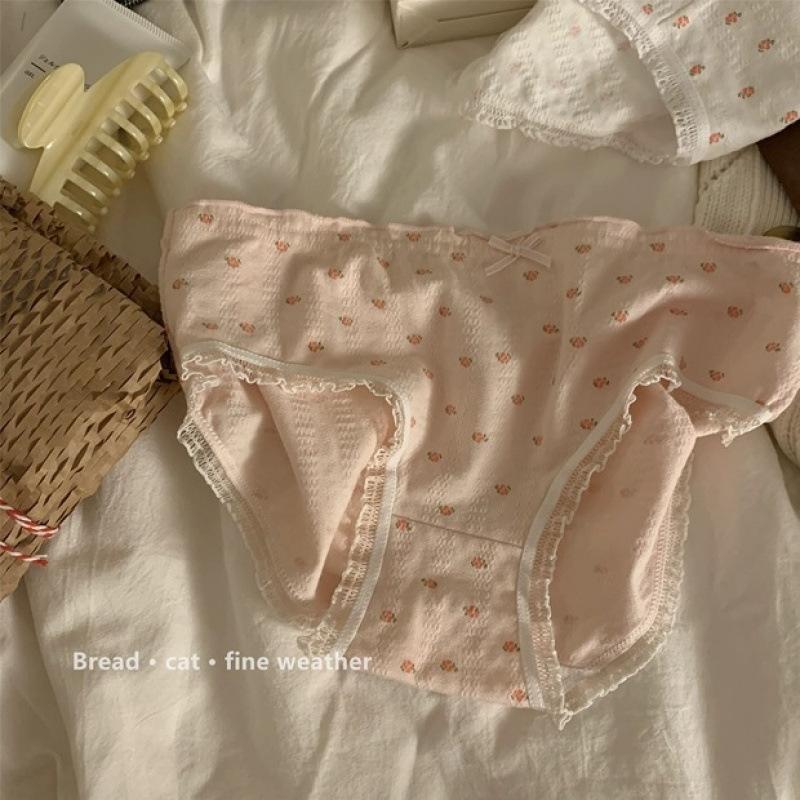 Lady Summer Simple Lovely Fresh Small Broken Flower Ear Side Pure Cotton Crotch Breathable Comfortable Briefs